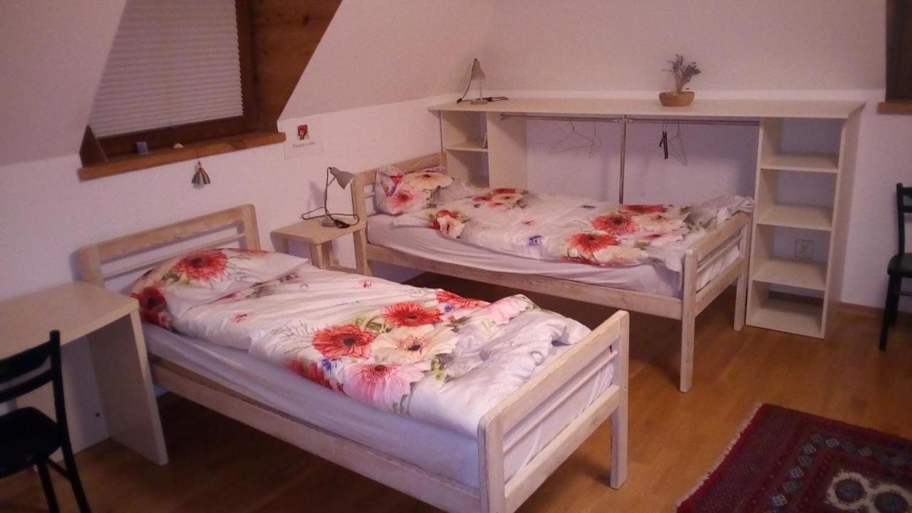Twoj Azyl Villa Świdnik Buitenkant foto