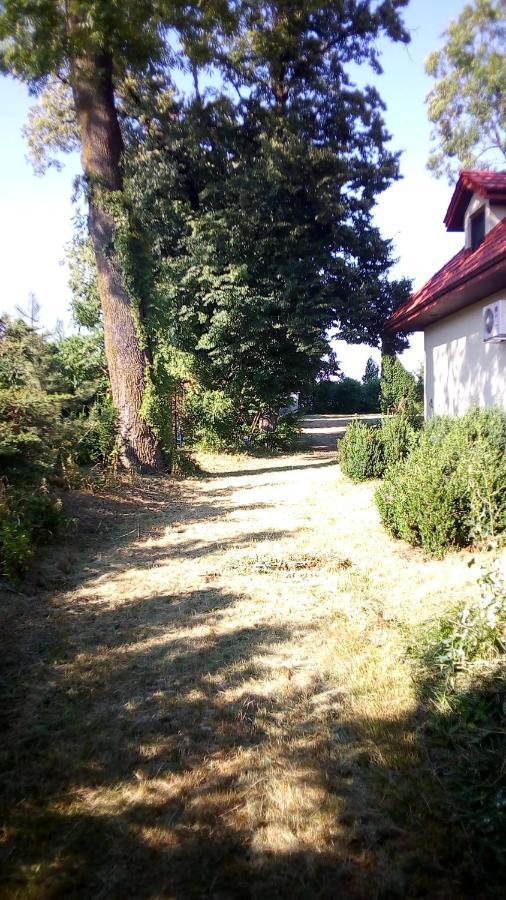 Twoj Azyl Villa Świdnik Buitenkant foto