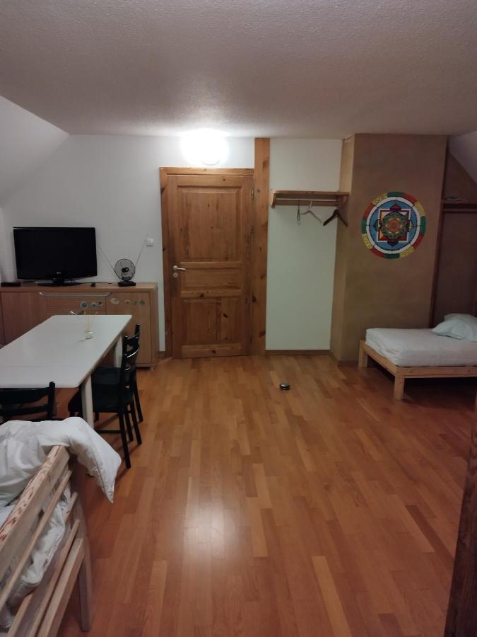 Twoj Azyl Villa Świdnik Buitenkant foto