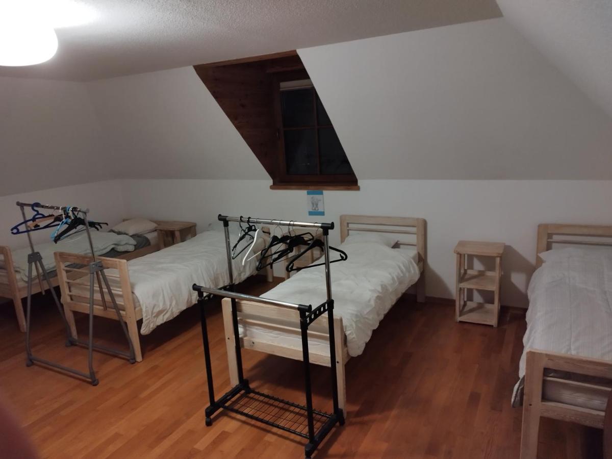 Twoj Azyl Villa Świdnik Buitenkant foto