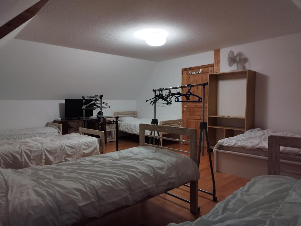 Twoj Azyl Villa Świdnik Buitenkant foto