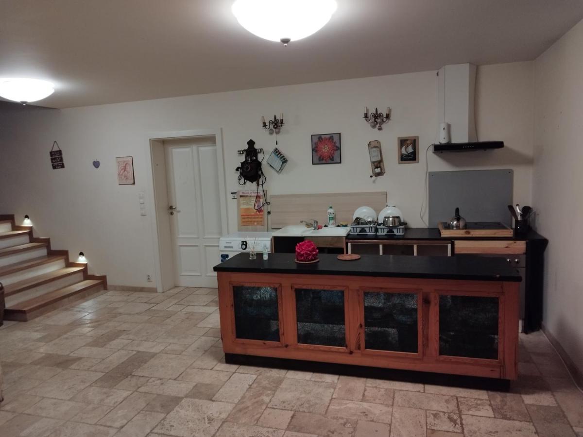 Twoj Azyl Villa Świdnik Buitenkant foto