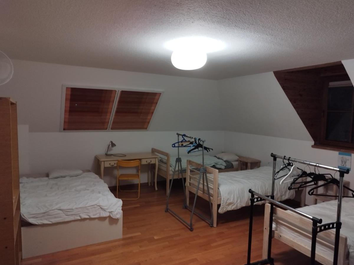 Twoj Azyl Villa Świdnik Buitenkant foto